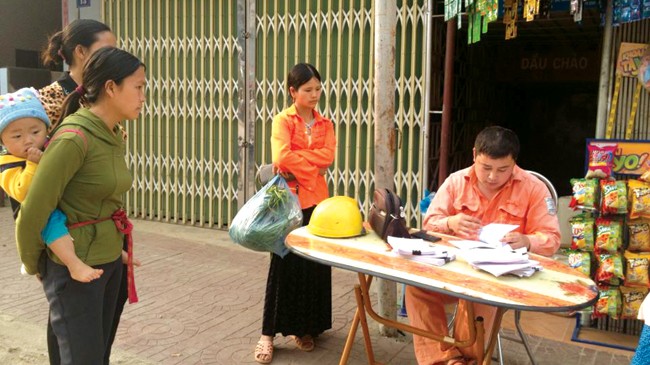 Từ 15/12/2014 hộ chính sách được hỗ trợ tiền điện - ảnh 1