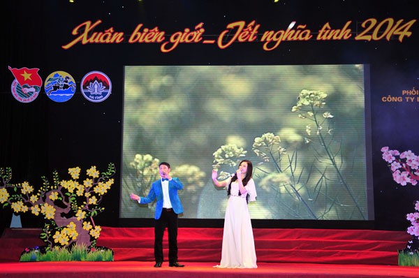 “Xuân biên giới - Tết nghĩa tình
