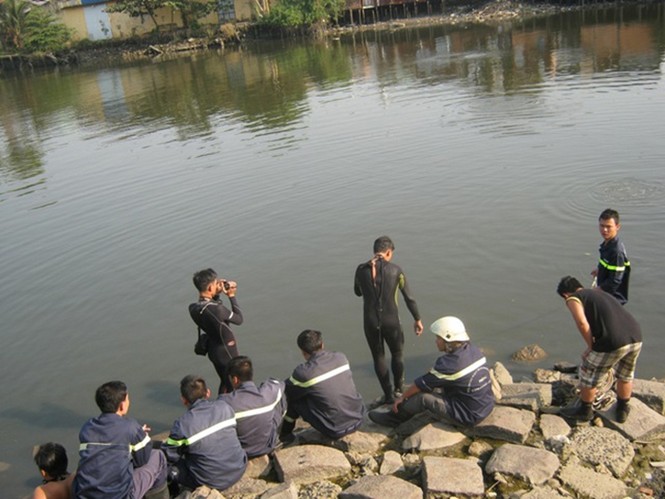 Sau liên hoan, hai em chết đuối thương tâm - ảnh 1