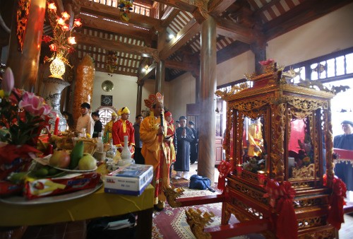 Độc đáo Lễ Hội Lồng Tông - ảnh 1