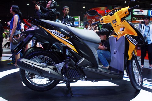 Honda khoe bộ đôi Click 125i mới - ảnh 1