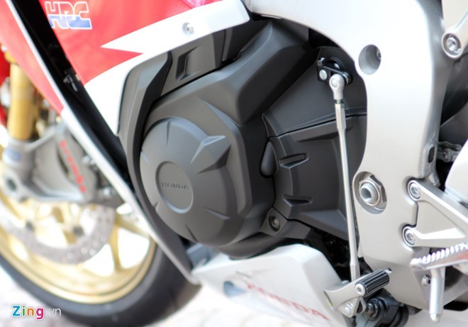 Siêu mô tô Honda CBR1000RR SP đầu tiên tại Việt Nam - ảnh 10