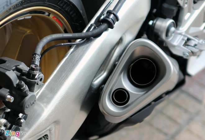 Siêu mô tô Honda CBR1000RR SP đầu tiên tại Việt Nam - ảnh 11