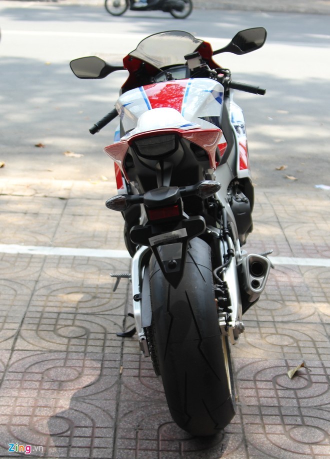 Siêu mô tô Honda CBR1000RR SP đầu tiên tại Việt Nam - ảnh 6