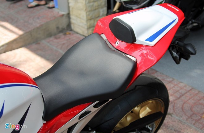 Siêu mô tô Honda CBR1000RR SP đầu tiên tại Việt Nam - ảnh 8