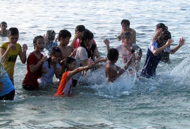Ngày hội trẻ em khuyết tật 2014 - ảnh 3