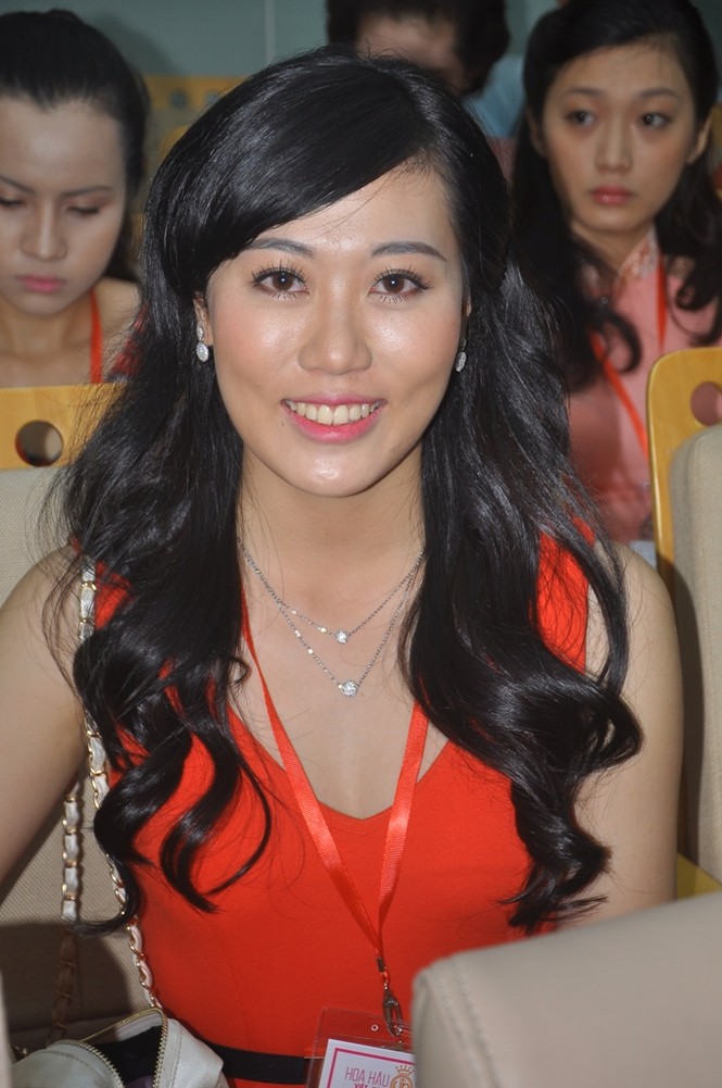 Nụ cười thí sinh Hoa hậu - ảnh 8