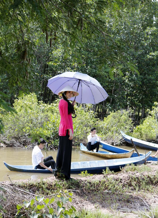 Chiếc áo bà ba trên dòng kênh thăm thẳm - ảnh 4
