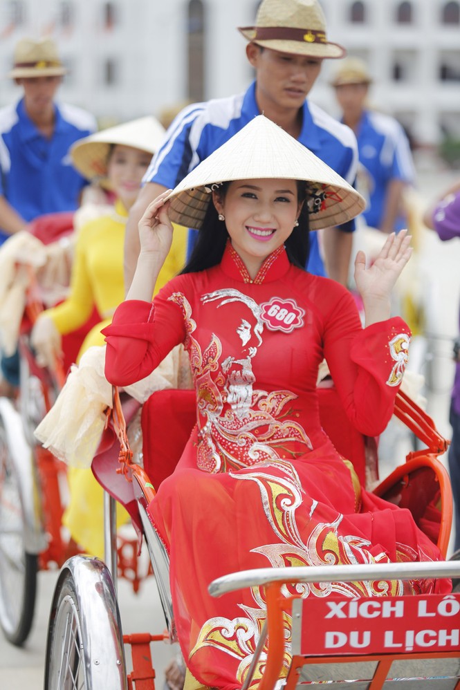 Xích lô, tôi xinh giữa phố vui - ảnh 7