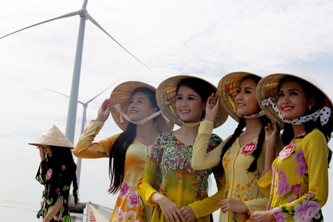 Vẻ đẹp lan tỏa trên vùng điện gió Bạc Liêu - ảnh 4