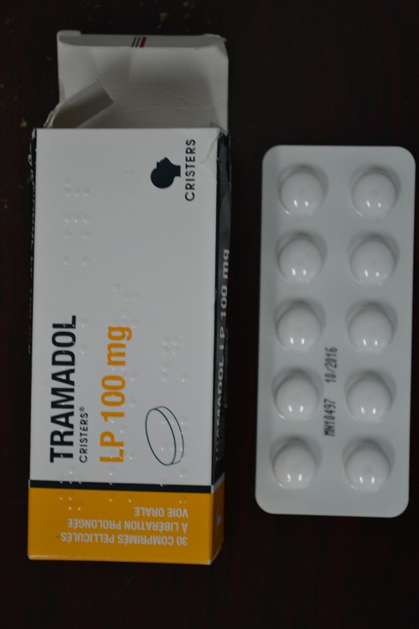 Bắt giữ 30.000 viên thuốc gây nghiện - ảnh 1