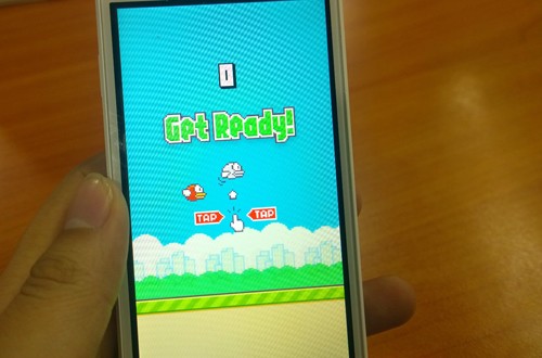 Tranh cãi quanh doanh thu tiền tỷ của Flappy Bird - ảnh 1