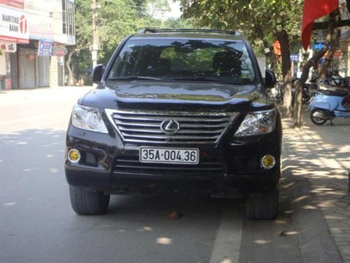 Dàn Lexus 'biển 35' của các đại gia Ninh Bình - ảnh 3