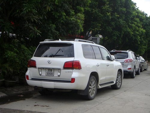 Dàn Lexus 'biển 35' của các đại gia Ninh Bình - ảnh 9
