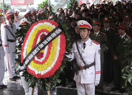 Thượng tướng Phạm Quý Ngọ an táng tại quê nhà - ảnh 2
