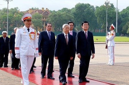 Lãnh đạo Đảng, Nhà nước viếng Chủ tịch Hồ Chí Minh - ảnh 1