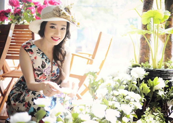 Nhan sắc rực rỡ của Nhã Phương - ảnh 5