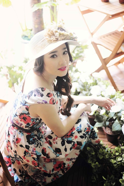 Nhan sắc rực rỡ của Nhã Phương - ảnh 7