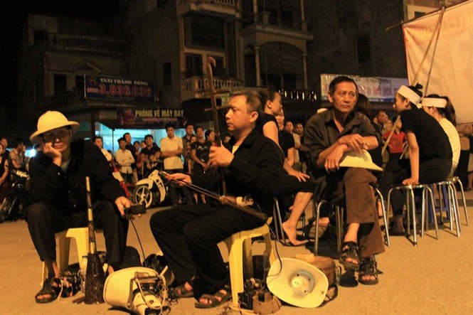 Lại một vụ quan tài diễu phố ở Hải Dương - ảnh 3