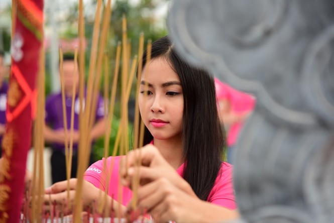 Thí sinh HHVN 2014 khu vực phía Nam về nguồn - ảnh 4