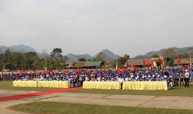 Lễ khởi động Tháng thanh niên và Tết trồng cây năm 2015 - ảnh 1