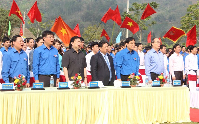 Lễ khởi động Tháng thanh niên và Tết trồng cây năm 2015 - ảnh 3