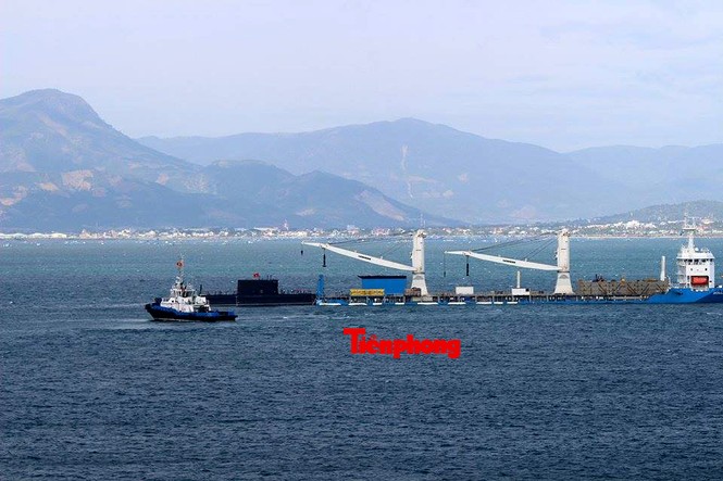 Tàu ngầm 186 – Đà Nẵng đã vào cảng Lữ đoàn tàu ngầm 189 - ảnh 7