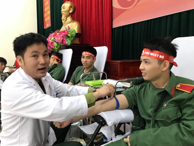 Chủ Nhật Đỏ 2018 - ảnh 8