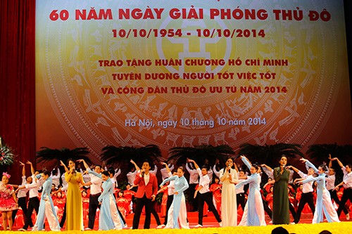 Long trọng lễ kỷ niệm 60 năm Ngày Giải phóng Thủ đô - ảnh 6