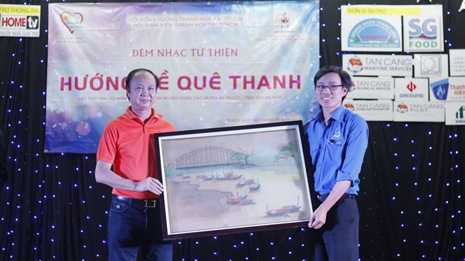 Đêm nhạc từ thiện hướng về quê hương của sinh viên Thanh Hóa - ảnh 2