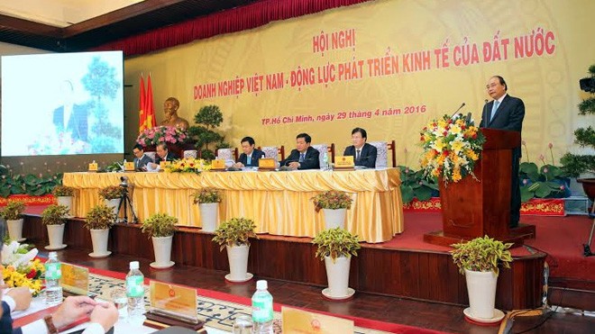 Thủ tướng đăng đàn đối thoại trực tiếp với doanh nghiệp - ảnh 1
