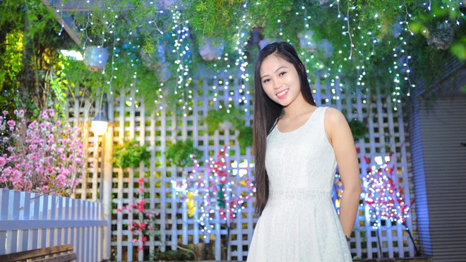 Hoa khôi ‘Nữ sinh viên Việt Nam duyên dáng” dự thi Hoa hậu Việt Nam - ảnh 1