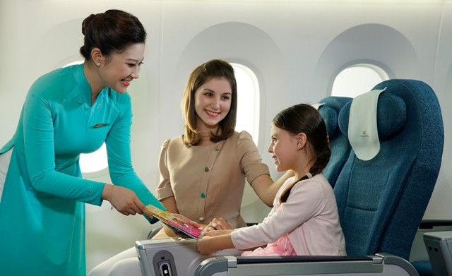 Vietnam Airlines hoàn thiện dịch vụ 4 sao cả dưới đất và trên không - ảnh 4