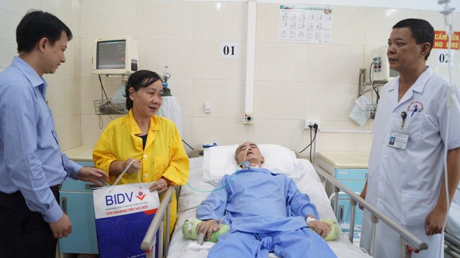 Mang âm nhạc đến bệnh viện số 160: Xoa dịu nỗi đau - ảnh 9