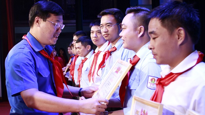 Hội đồng Đội TP Hà Nội nhận Bằng khen của Thủ tướng Chính phủ - ảnh 1