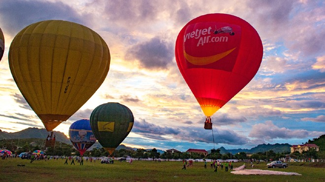 Ngắm cao nguyên Mộc Châu từ Khinh khí cầu Vietjet - ảnh 4