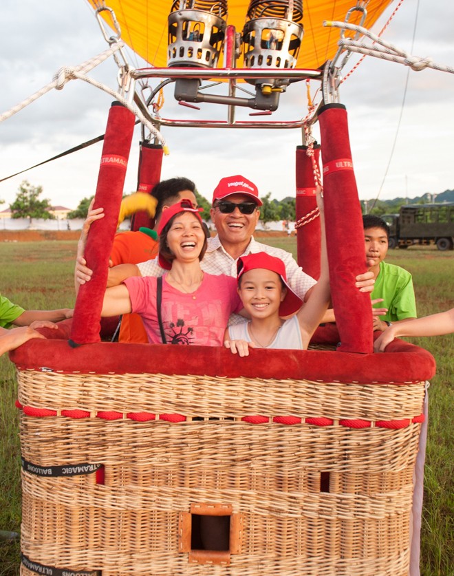 Ngắm cao nguyên Mộc Châu từ Khinh khí cầu Vietjet - ảnh 6