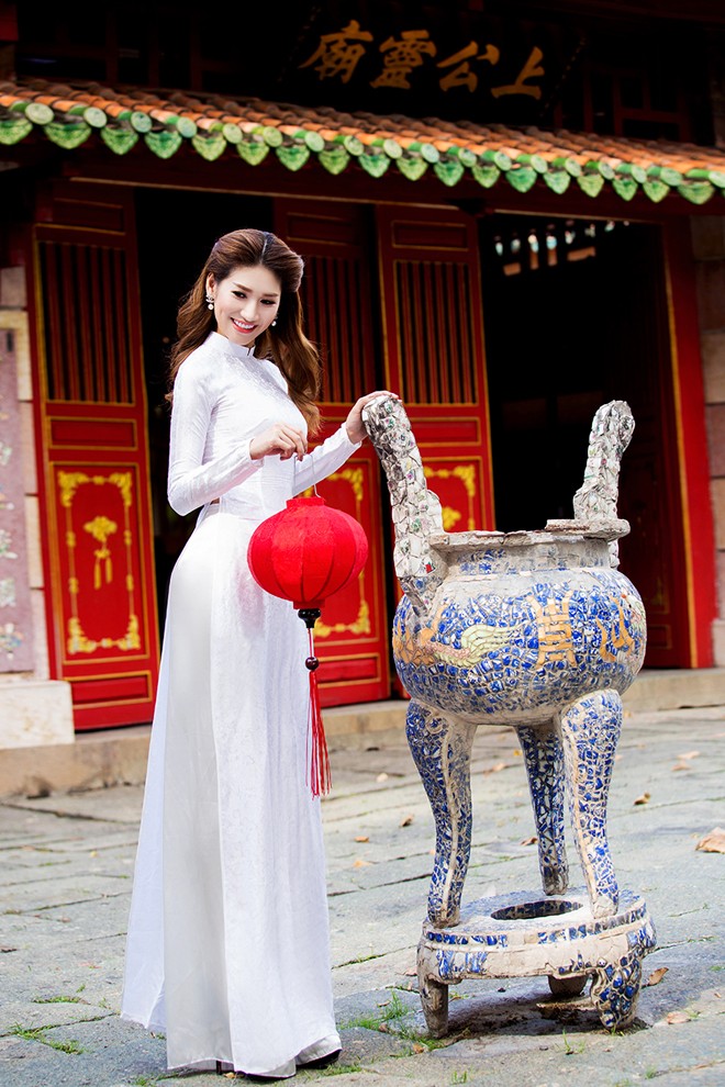 Quỳnh Thi: “Showbiz giúp tôi trưởng thành hơn“ - ảnh 4