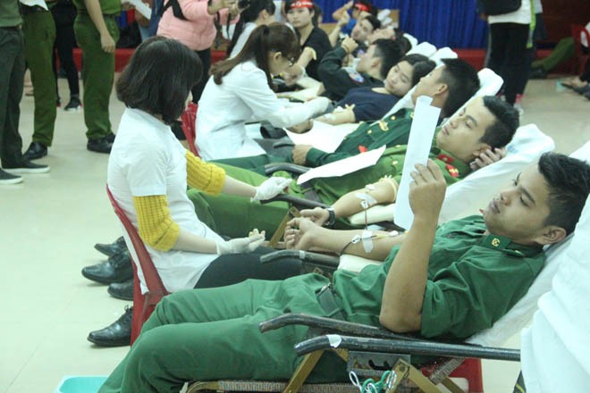 Chủ Nhật Đỏ tại Đà Nẵng thu được 682 đơn vị máu - ảnh 3