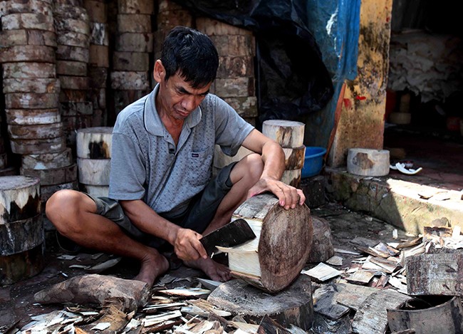 Làng làm đồ chơi trung thu ở Hưng Yên tất bật vào mùa - ảnh 9