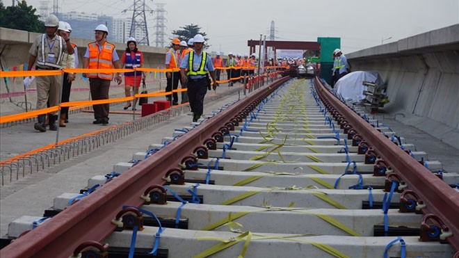 TPHCM lắp đường ray cho tuyến metro số 1 - ảnh 3