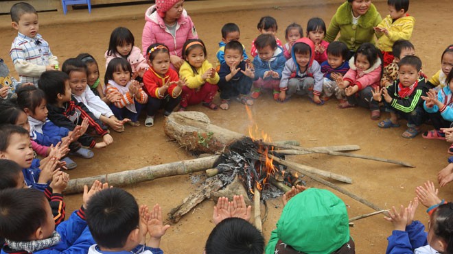 Băng giá xuất hiện tại miền núi Nghệ An, có nơi nhiệt độ xuống 0 độ C - ảnh 5
