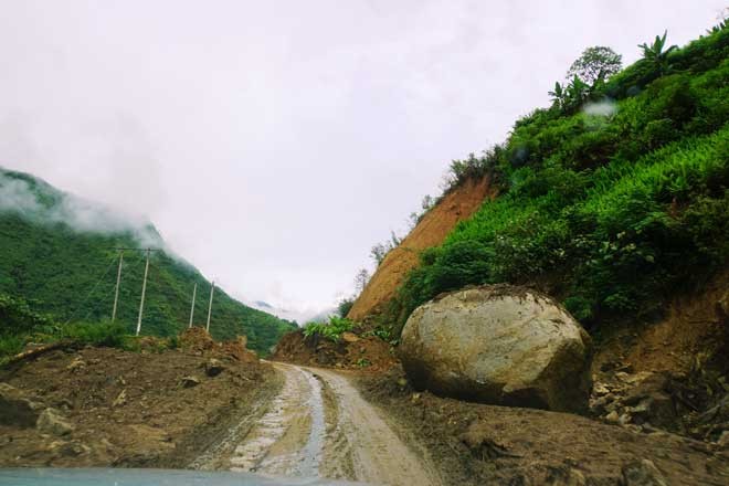 Tan hoang 'rốn lũ' Mường Tè - ảnh 1