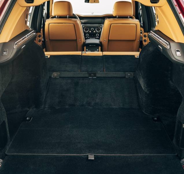 Rolls-Royce Cullinan chính thức ra mắt - ảnh 6
