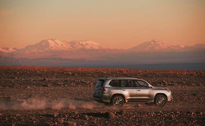Lexus LX 570 bán chính thức tại Ấn Độ với giá khoảng 7,8 tỷ đồng - ảnh 3