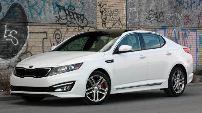 KIA và Hyundai triệu hồi hơn 1 triệu xe vì lỗi túi khí nguy hiểm - ảnh 1