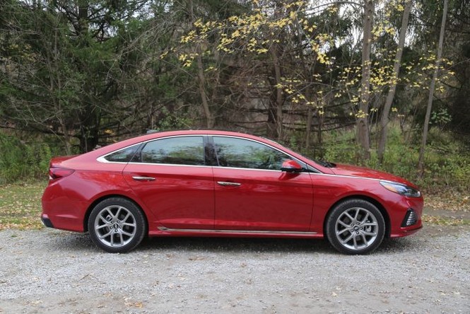 Hyundai Sonata mới có gì thu hút? - ảnh 1