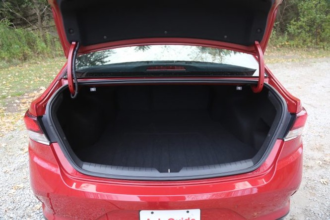 Hyundai Sonata mới có gì thu hút? - ảnh 2