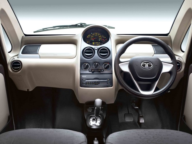 Hãng xe Ấn Độ ngừng sản xuất mẫu ôtô rẻ nhất thế giới - Tata Nano - ảnh 2