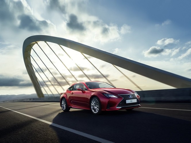 Lexus mang 3 mẫu xe sang 'siêu hạng' tới Paris Motor Show - ảnh 1